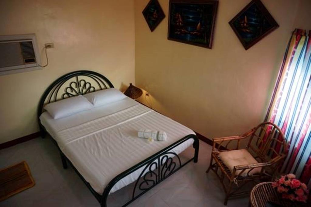 Rama International Beach Resort Botolan Pokoj fotografie